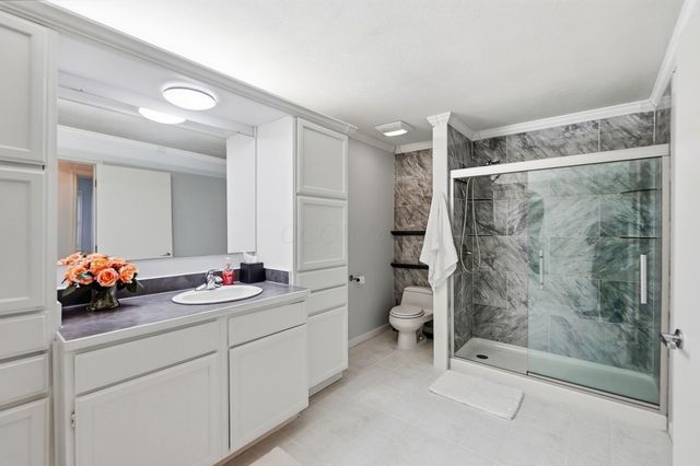 554 Brookside Drive, Columbus, OH 43209
