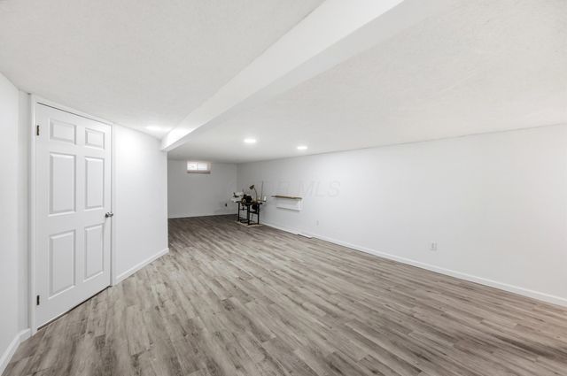 554 Brookside Drive, Columbus, OH 43209