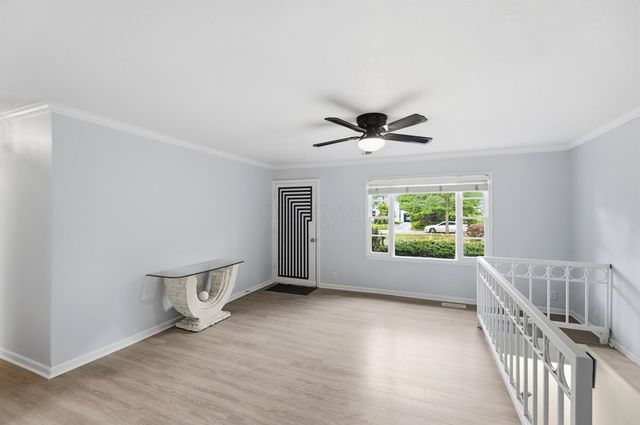 554 Brookside Drive, Columbus, OH 43209