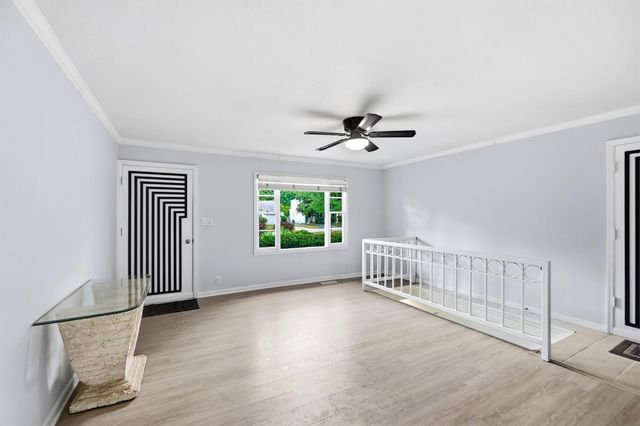 554 Brookside Drive, Columbus, OH 43209
