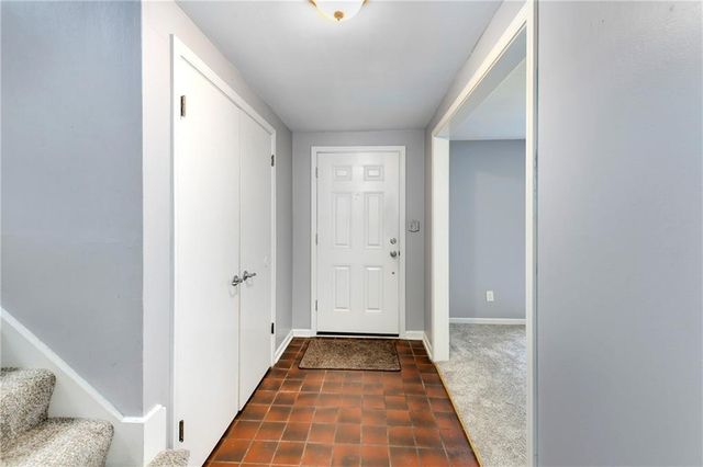 9831 Carter Drive, Overland Park, KS 66212