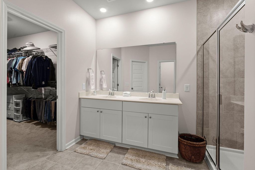 Image 28 of property listing at 1111 Fitzgerald Court, Summerville, SC 29485