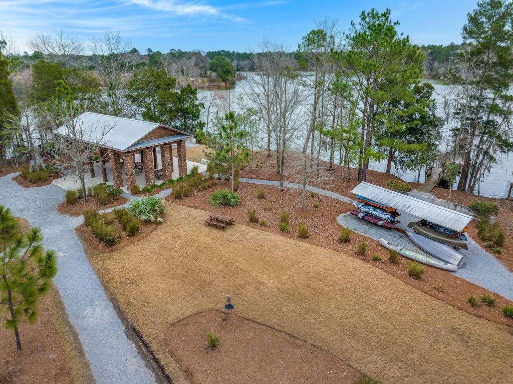 Image 47 of property listing at 1111 Fitzgerald Court, Summerville, SC 29485