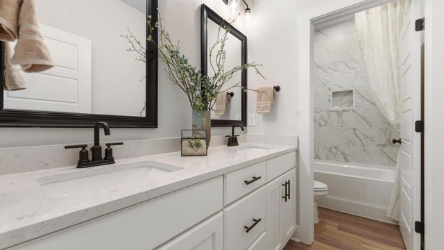 6 Heartstone, Petal, MS 39465