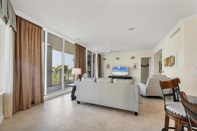 1300 BENJAMIN FRANKLIN DRIVE 304, Sarasota, FL 34236