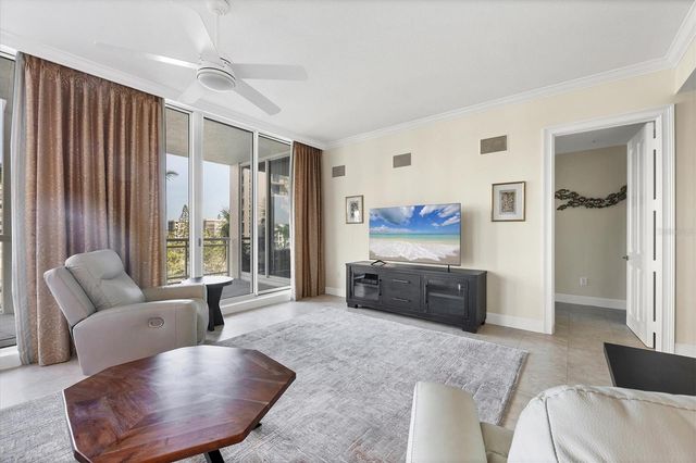 1300 BENJAMIN FRANKLIN DRIVE 304, Sarasota, FL 34236
