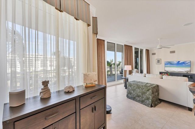 1300 BENJAMIN FRANKLIN DRIVE 304, Sarasota, FL 34236