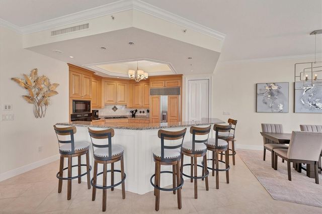 1300 BENJAMIN FRANKLIN DRIVE 304, Sarasota, FL 34236