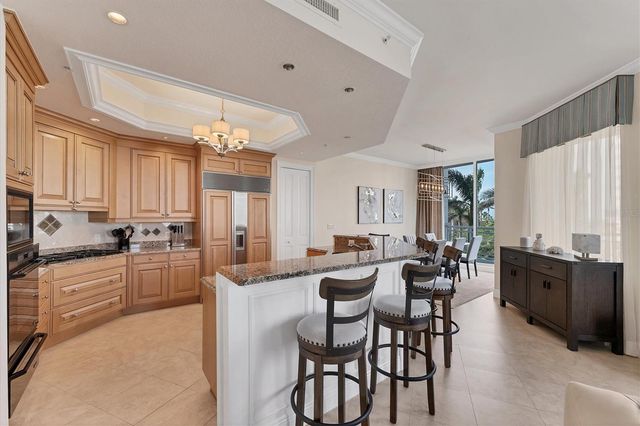1300 BENJAMIN FRANKLIN DRIVE 304, Sarasota, FL 34236