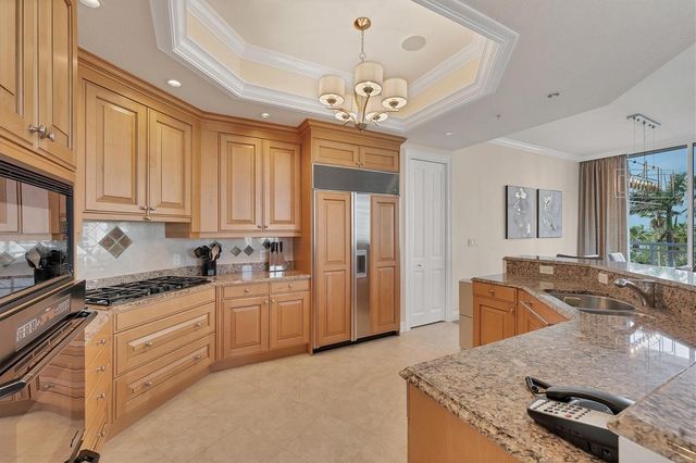 1300 BENJAMIN FRANKLIN DRIVE 304, Sarasota, FL 34236