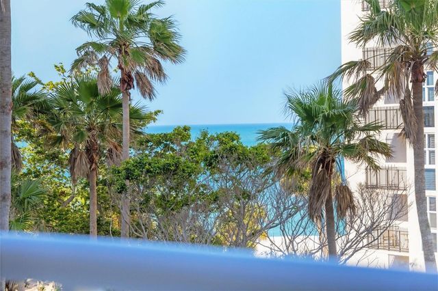1300 BENJAMIN FRANKLIN DRIVE 304, Sarasota, FL 34236