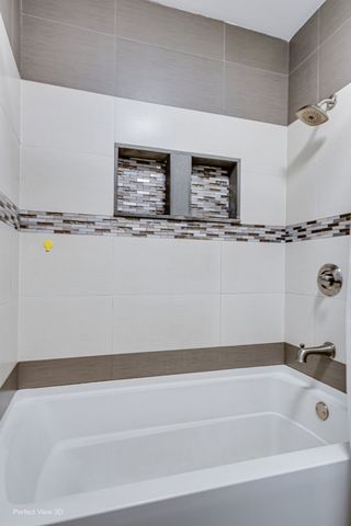 2821 WASHINGTON Street, Franklin Park, IL 60131