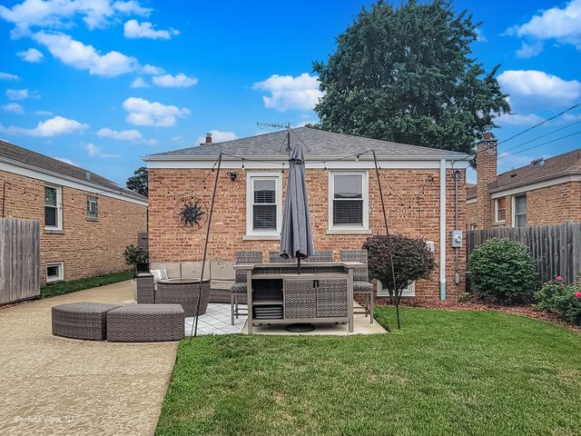 2821 WASHINGTON Street, Franklin Park, IL 60131