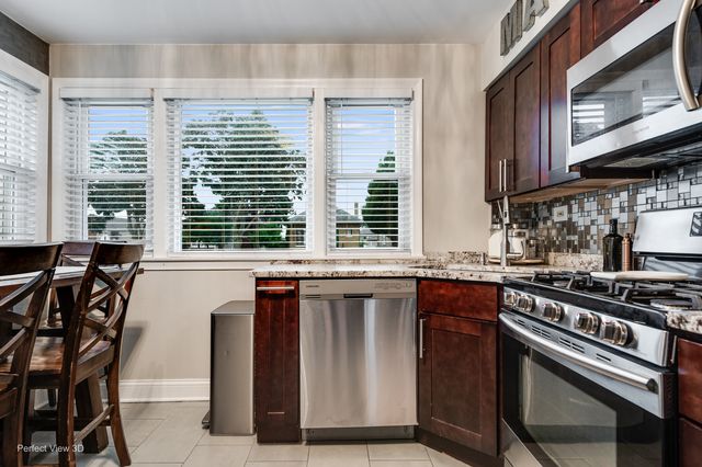 2821 WASHINGTON Street, Franklin Park, IL 60131