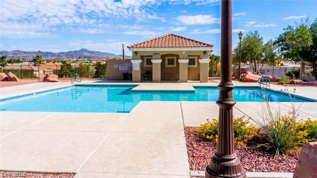 2325 Windmill Parkway 1813, Henderson, NV 89074