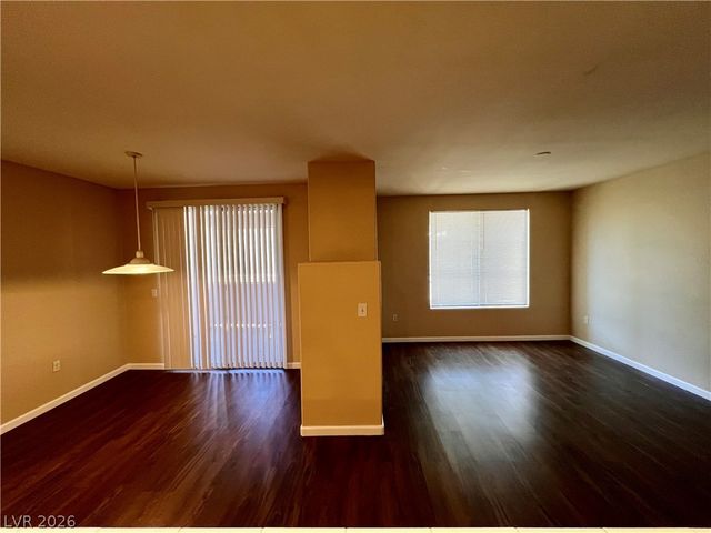 2325 Windmill Parkway 1813, Henderson, NV 89074
