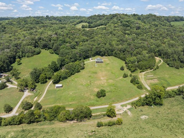 4375 Hollis Creek Rd, Woodbury, TN 37190