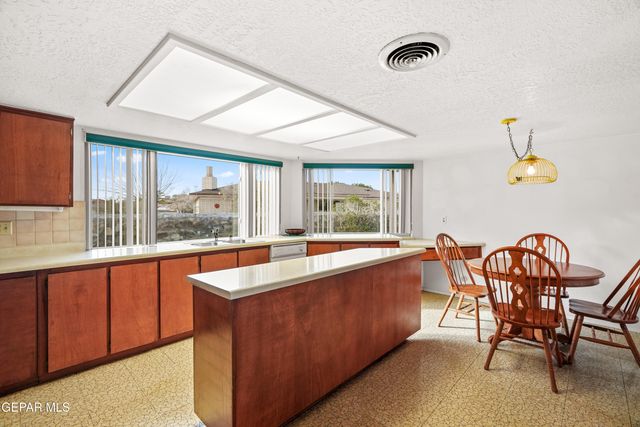 1417 MONTE NEGRO Drive, El Paso, TX 79935