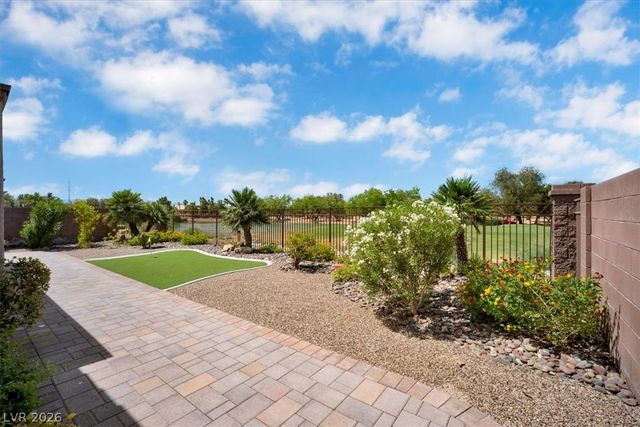5546 Criollo Drive, Las Vegas, NV 89122