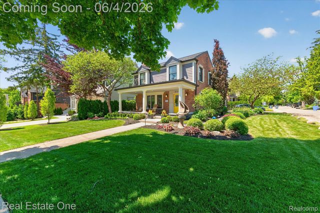 810 Harmon Avenue, Birmingham, MI 48009