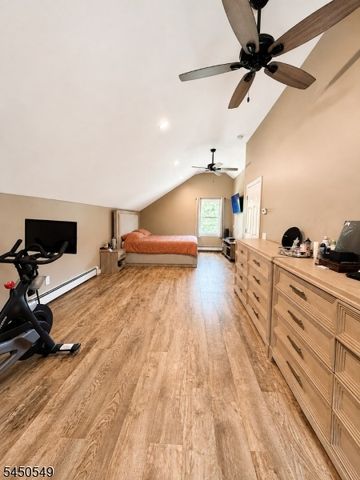 33 Harrison Rd, Pequannock Twp., NJ 07444