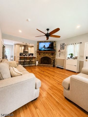 33 Harrison Rd, Pequannock Twp., NJ 07444