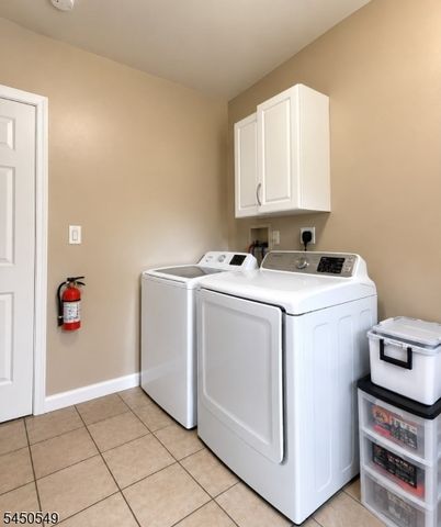33 Harrison Rd, Pequannock Twp., NJ 07444