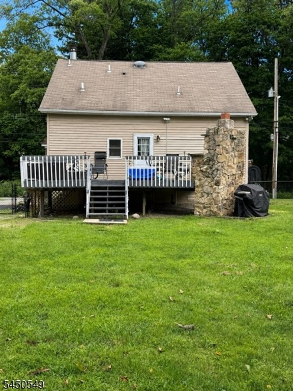 33 Harrison Rd, Pequannock Twp., NJ 07444 — photo 2