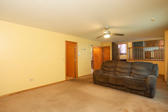 5013 180TH Street, Country Club Hills, IL 60478