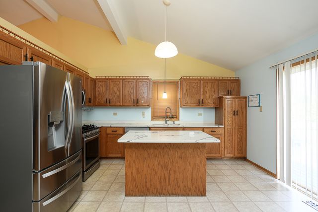 5013 180TH Street, Country Club Hills, IL 60478