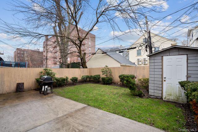 8414 Lefferts Boulevard, Kew Gardens, NY 11415