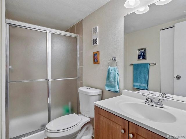 14434 E Colorado Dr 101, Aurora, CO 80012