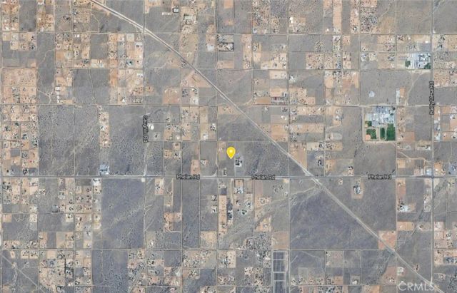 0 Zing, Phelan, CA 92371