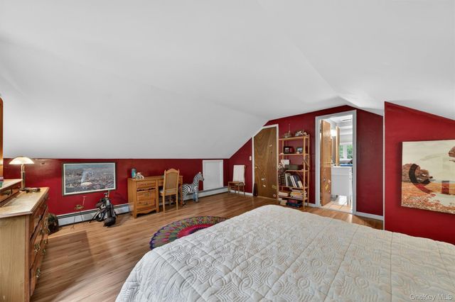 1 N Hudson Street, Chester, NY 10918