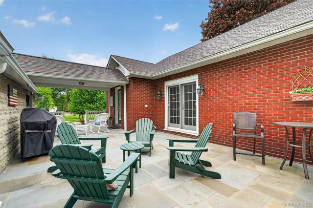 1 N Hudson Street, Chester, NY 10918