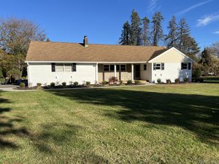 6 Oakridge Drive, Cold Spring Hill, NY 11743