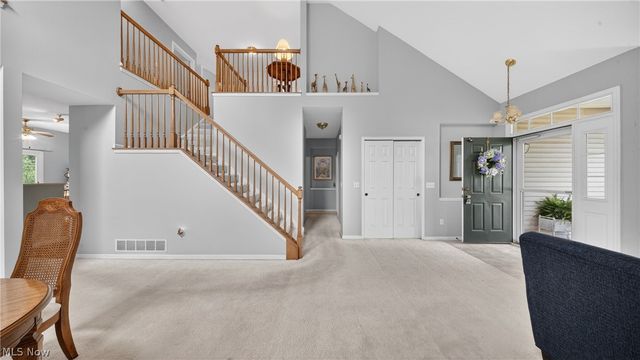 10500 W Ravine View Court, North Royalton, OH 44133