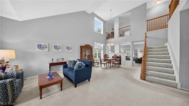 10500 W Ravine View Court, North Royalton, OH 44133