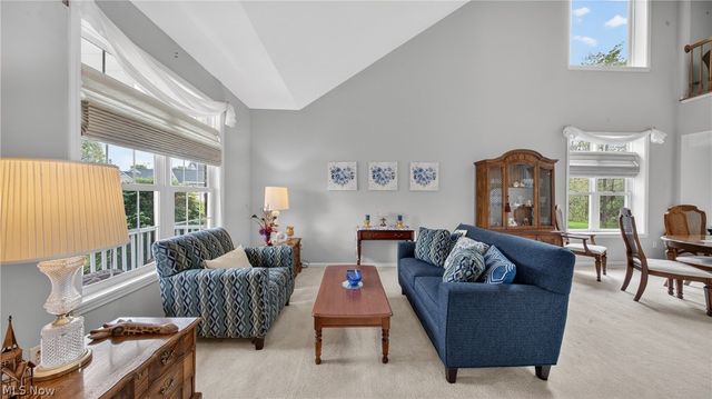 10500 W Ravine View Court, North Royalton, OH 44133