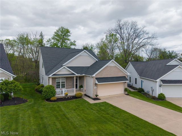 10500 W Ravine View Court, North Royalton, OH 44133