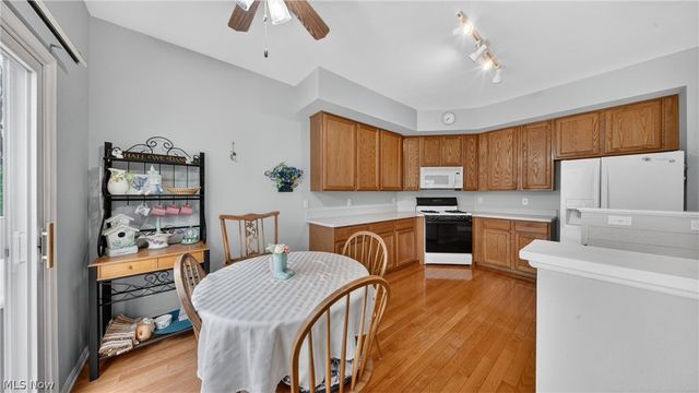 10500 W Ravine View Court, North Royalton, OH 44133