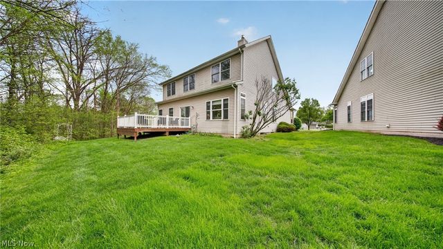 10500 W Ravine View Court, North Royalton, OH 44133