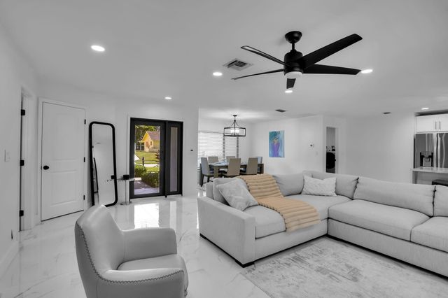 1225 NW 15th Street, Boca Raton, FL 33486