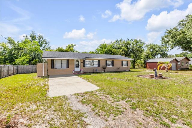 1520 NEWPORT AVENUE, Deland, FL 32724