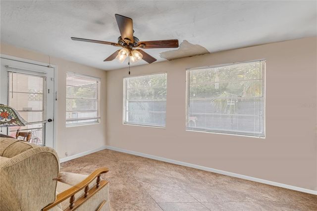 1520 NEWPORT AVENUE, Deland, FL 32724