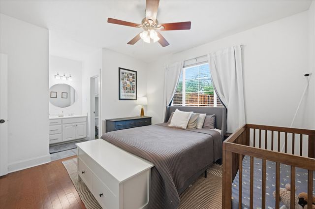 3332 W 4th Street, Fort Worth, TX 76107