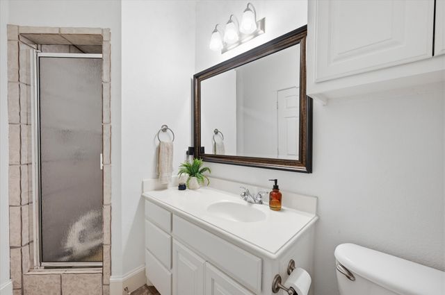 3332 W 4th Street, Fort Worth, TX 76107