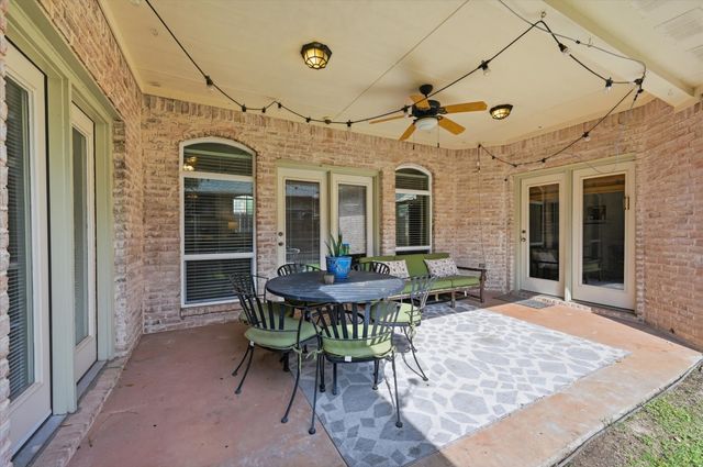 3332 W 4th Street, Fort Worth, TX 76107