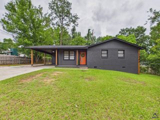 2443 Lambert Drive, Macon, GA 31206