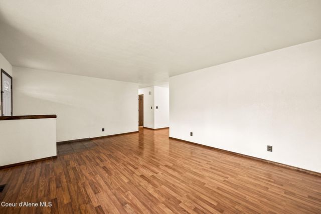3024 N 19th ST, Coeur D'alene, ID 83815